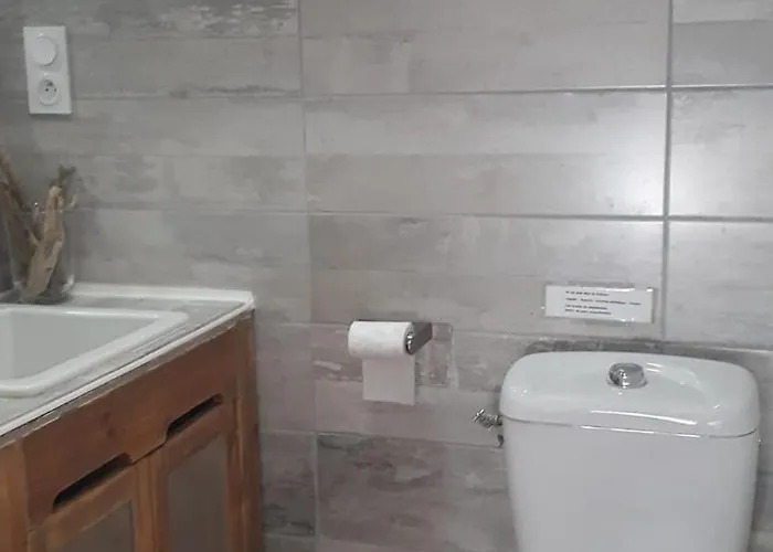 Les Figues Et Les Cigales Lejlighed *