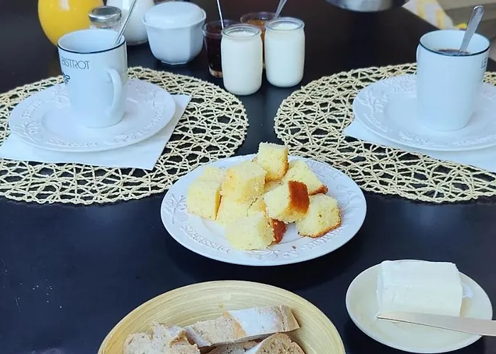 Les Figues Et Les Cigales * Hyères